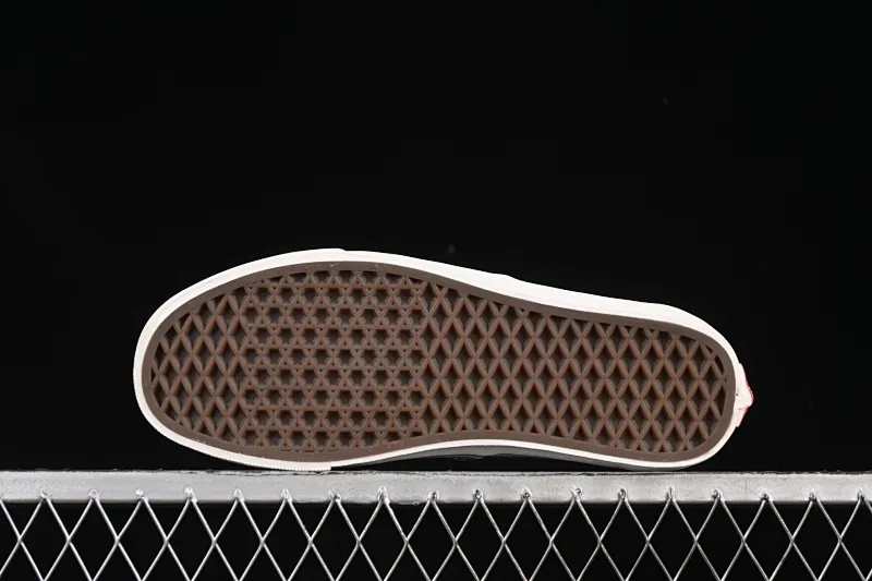 All categories Vans Vans series Vans Low Vans low-top Vans Authentic Reissue 44 Vans official high-end branch low-top casual sneakers VN000CW2RV2